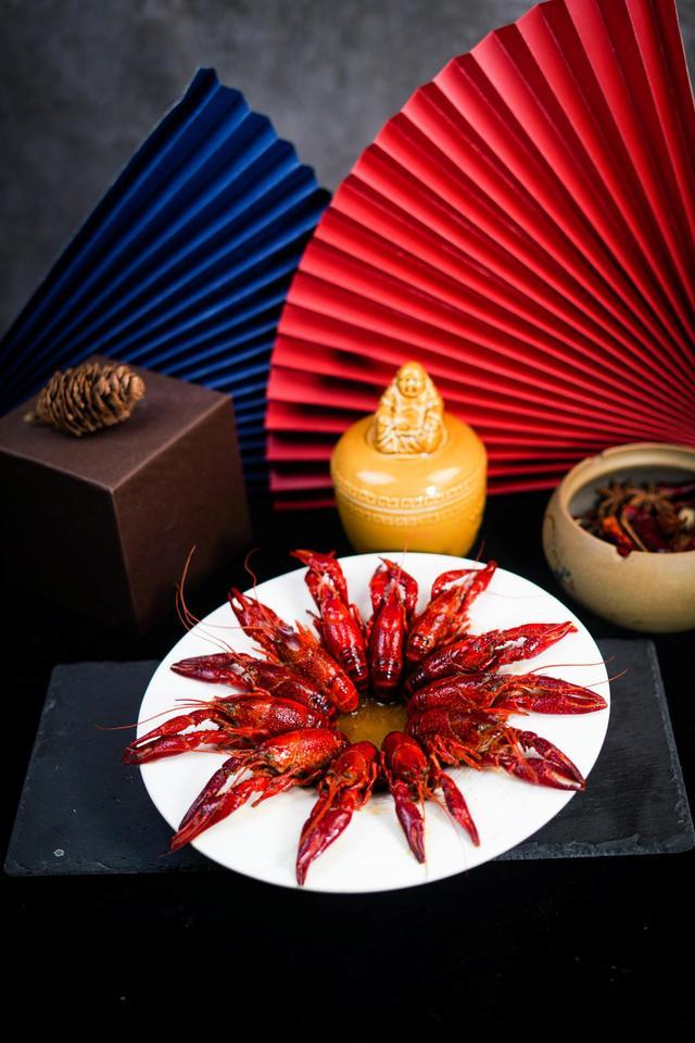五店同開，初壹食午預(yù)煮餐食連鎖品牌強(qiáng)勢登陸成都，以硬件研發(fā)撬動(dòng)餐飲新藍(lán)海